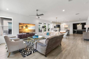 NEW! Luxe Mid Century Modern near beach & Downtown